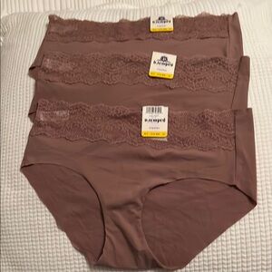 NWT b.bare Assorted 3-Pack Hipster Panties